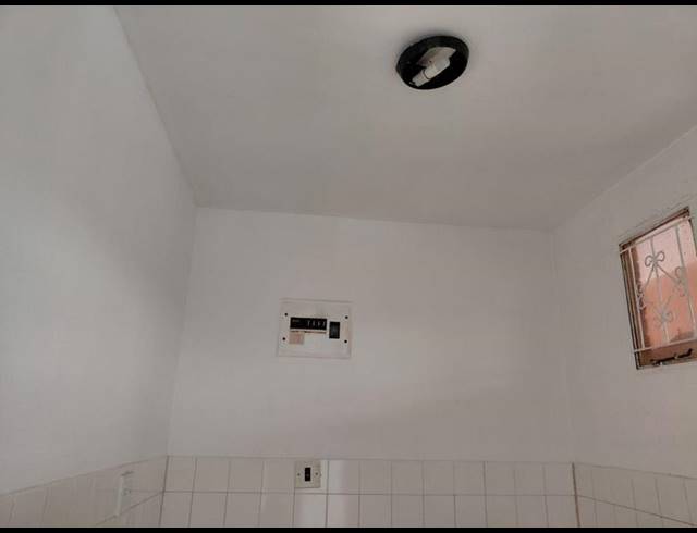 1 BEDROOM PROPERTY TO RENT IN OVERPORT